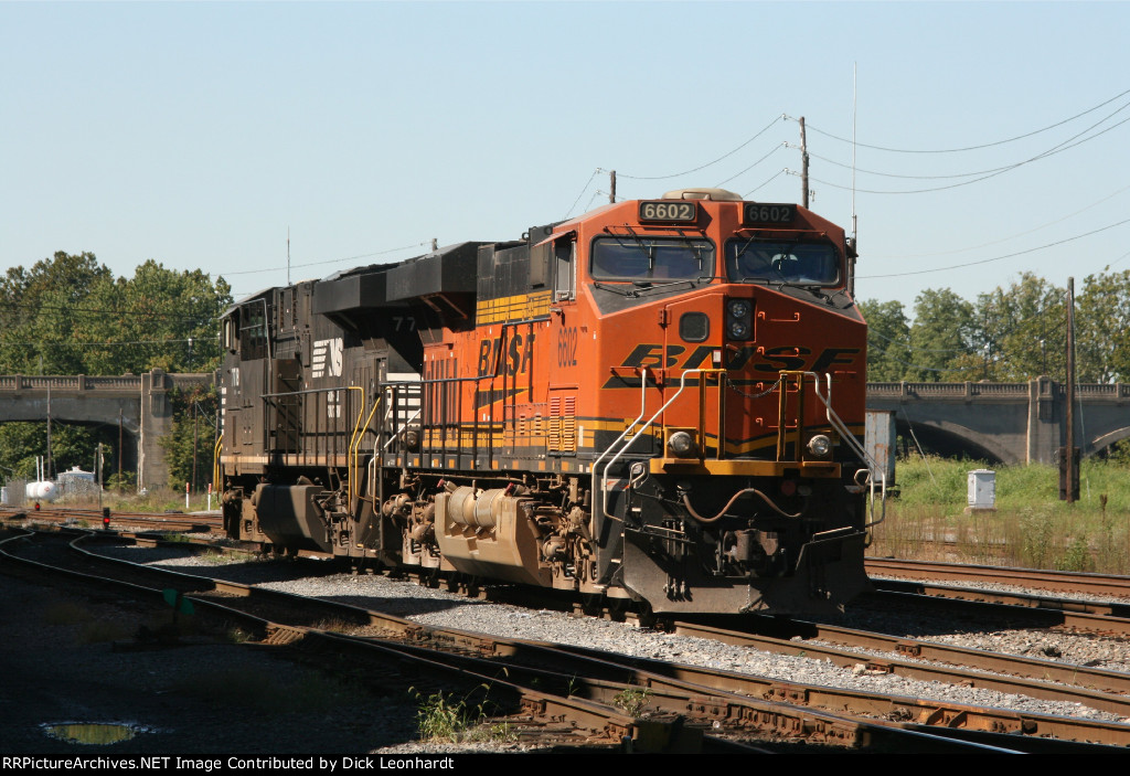 BNSF 6602